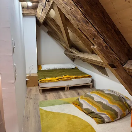 Apartment Grand In Archelule